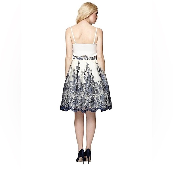 Chi Chi London Kelsey Tulle Midi Lace Skirt BRAND NEW - Picture 5 of 6